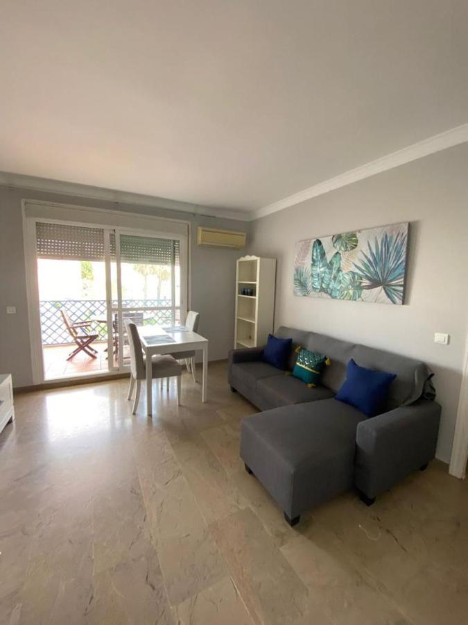 Apartamento Junto Al Puerto Deportivo De Estepona Exterior photo